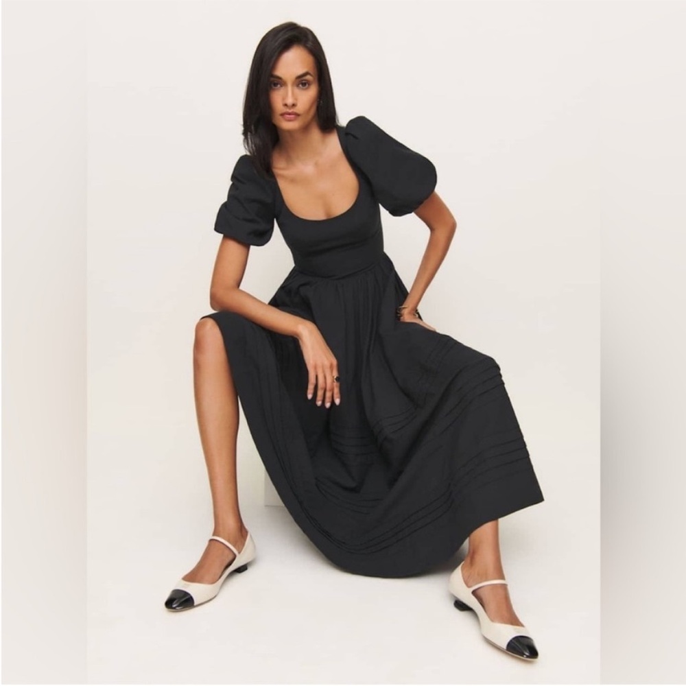 Reformation Everlyn Dress in Black - Picture 2 of 10